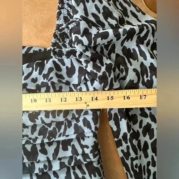 ZARA Women's Blue Animal Print Balloon Long Sleeve Pleated Crop Blouse Top Sz S - Picture 9 of 11